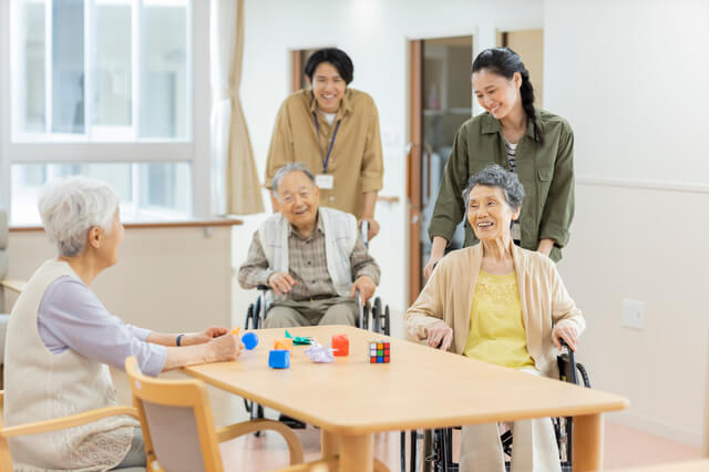 介護保険の選び方は?意外と知らない落とし穴とは?