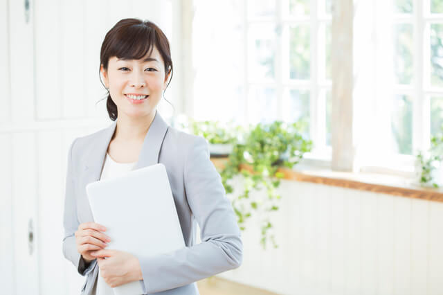 保険料は給料・収入のどのくらいの割合・何割が適切?