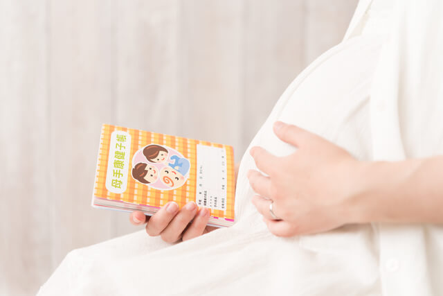 自然分娩でも出る保険はある?自然分娩は保険適用になる?