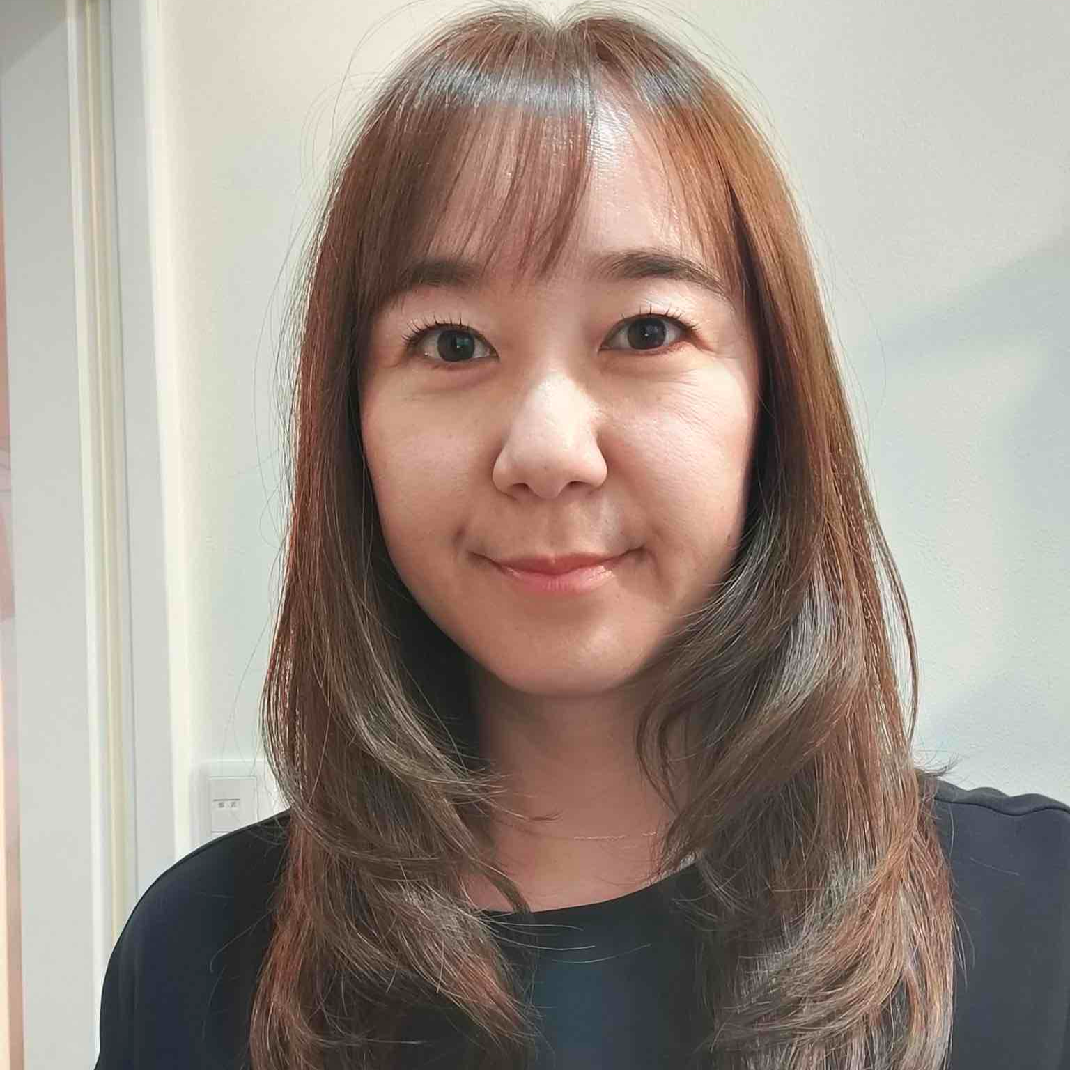 林 茜