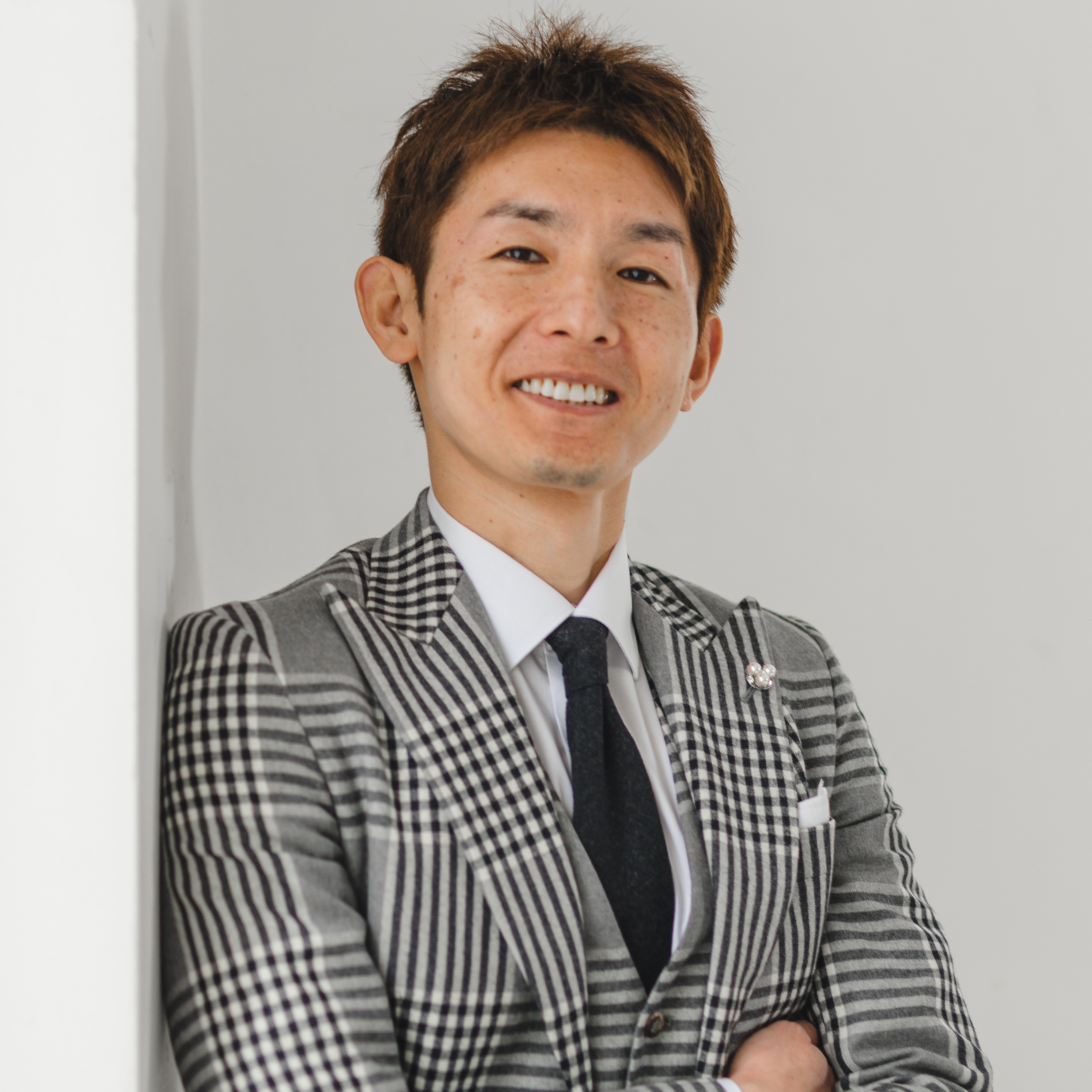 林 隆輔