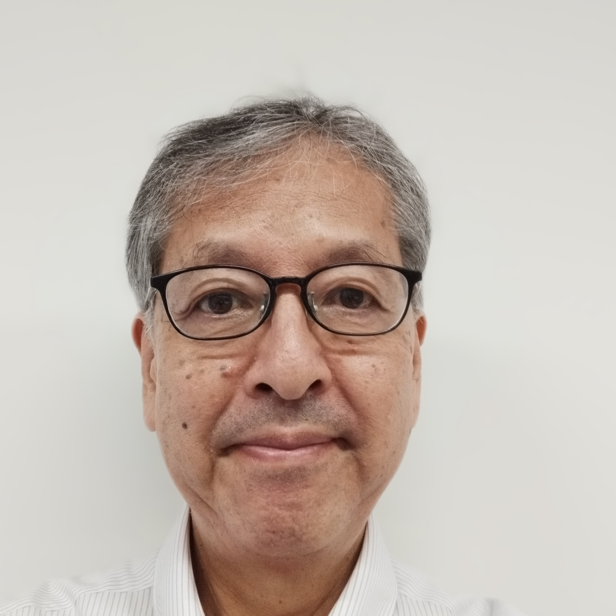 糸長 宏