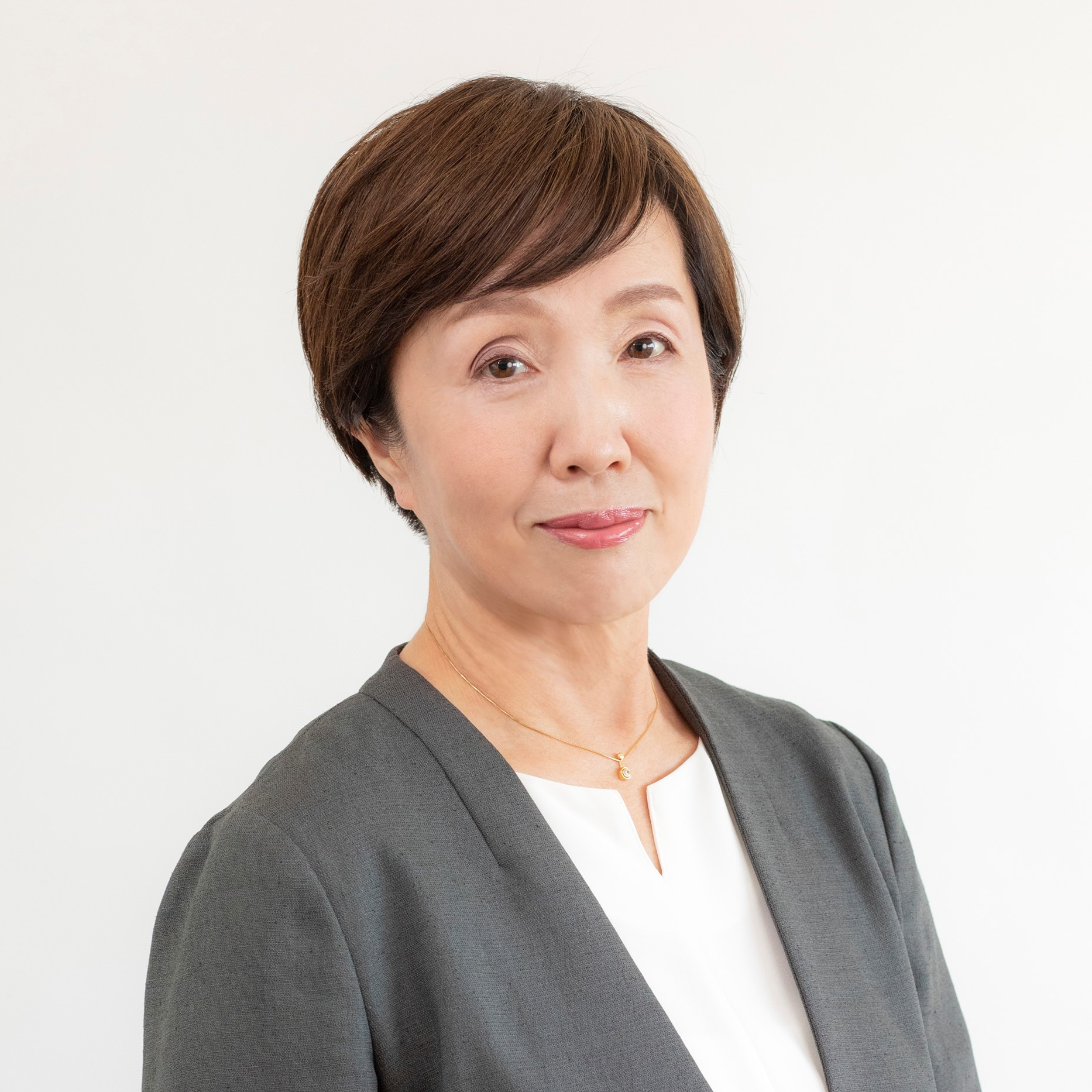 八木 香須美