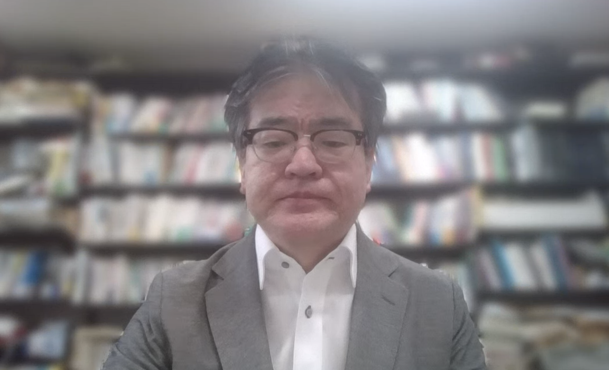 和泉教授のインタビュー画像2
