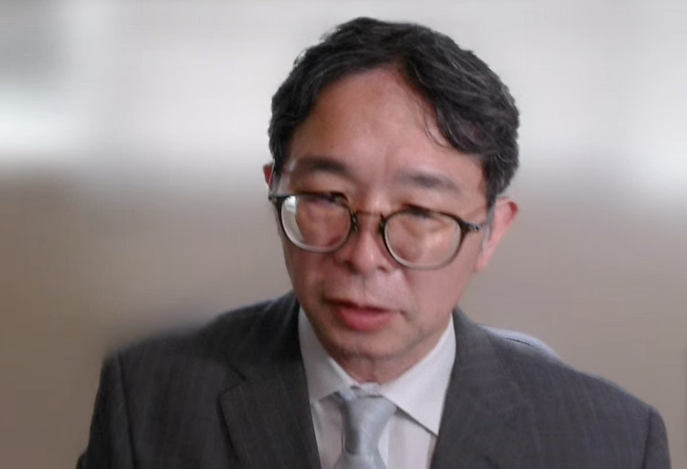 國方教授の画像